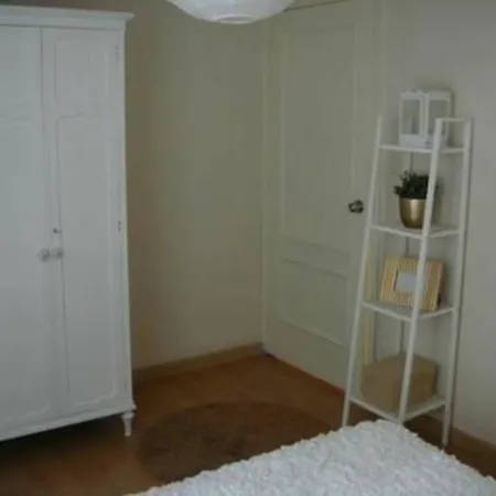 100068 4 Bedroom By Mo Apartament